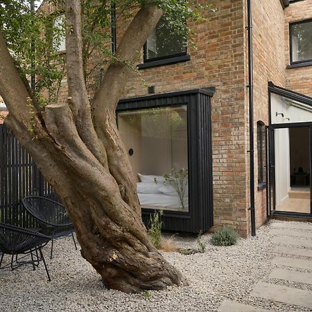 Japandi Escape 3Br Designer Flat With Garden Apartment Oxford Exterior foto
