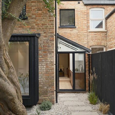 Japandi Escape 3Br Designer Flat With Garden Apartment Oxford Exterior foto