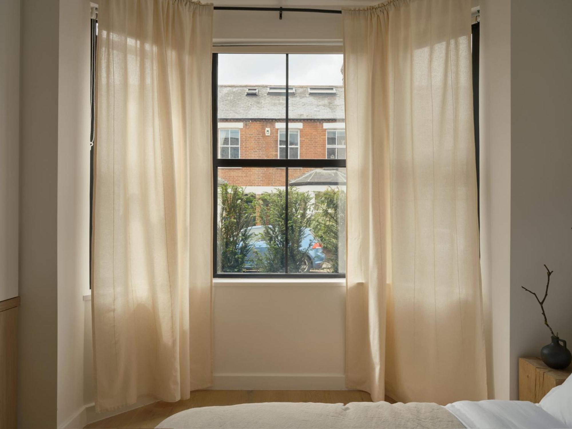 Japandi Escape 3Br Designer Flat With Garden Apartment Oxford Exterior foto